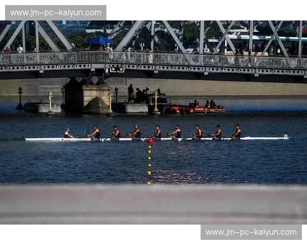 沪上风云再起,东海之滨燃战火——上海上港vs苏州,一场不容错过的巅峰对决